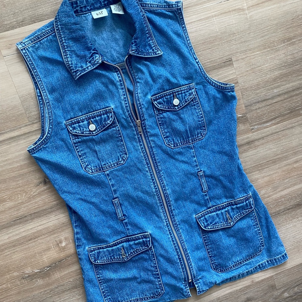 Gap Denim zip up vest